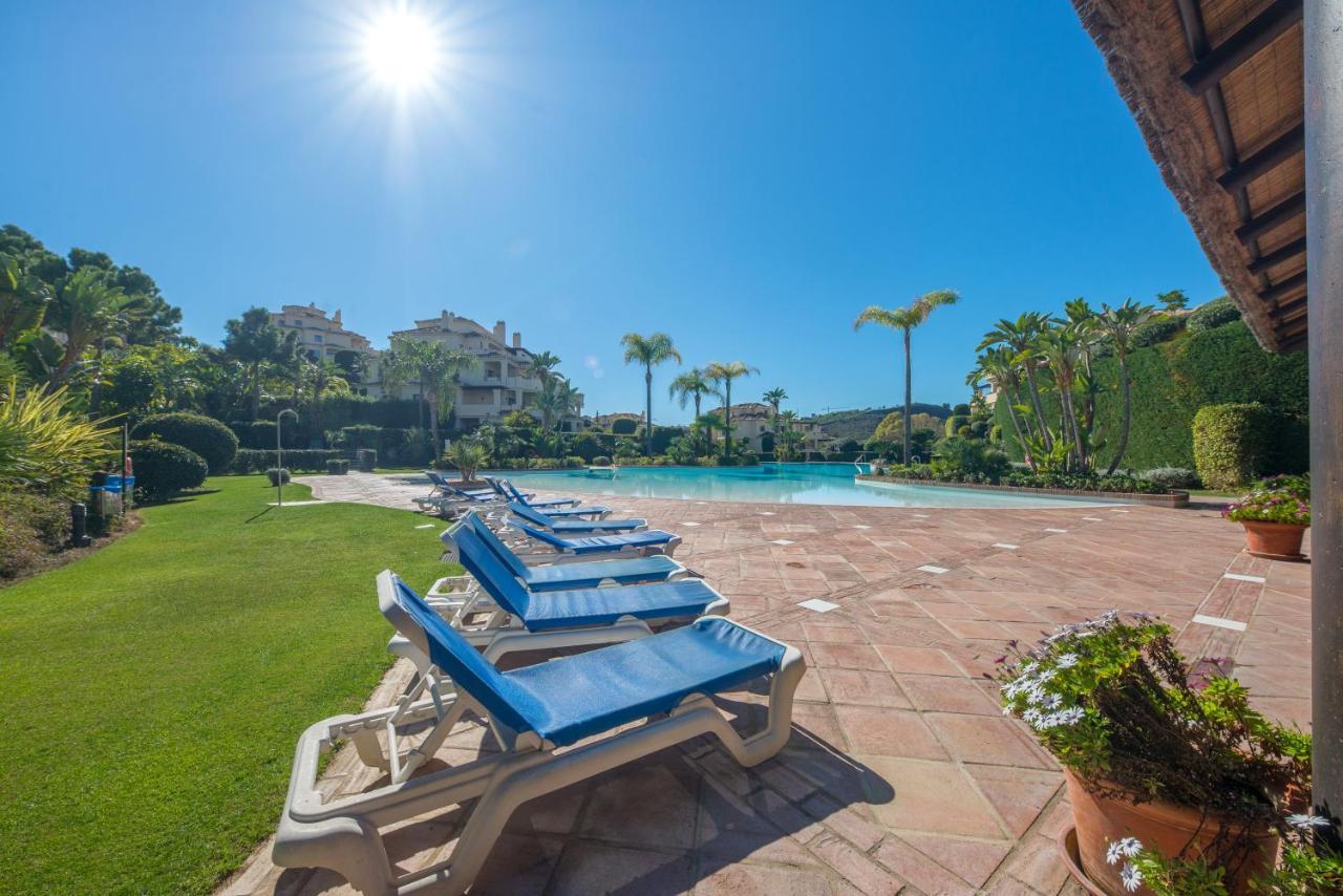 Capanes Del Golf Luxury Apartment 贝纳阿维斯 外观 照片