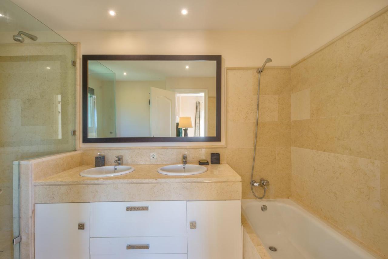 Capanes Del Golf Luxury Apartment 贝纳阿维斯 外观 照片