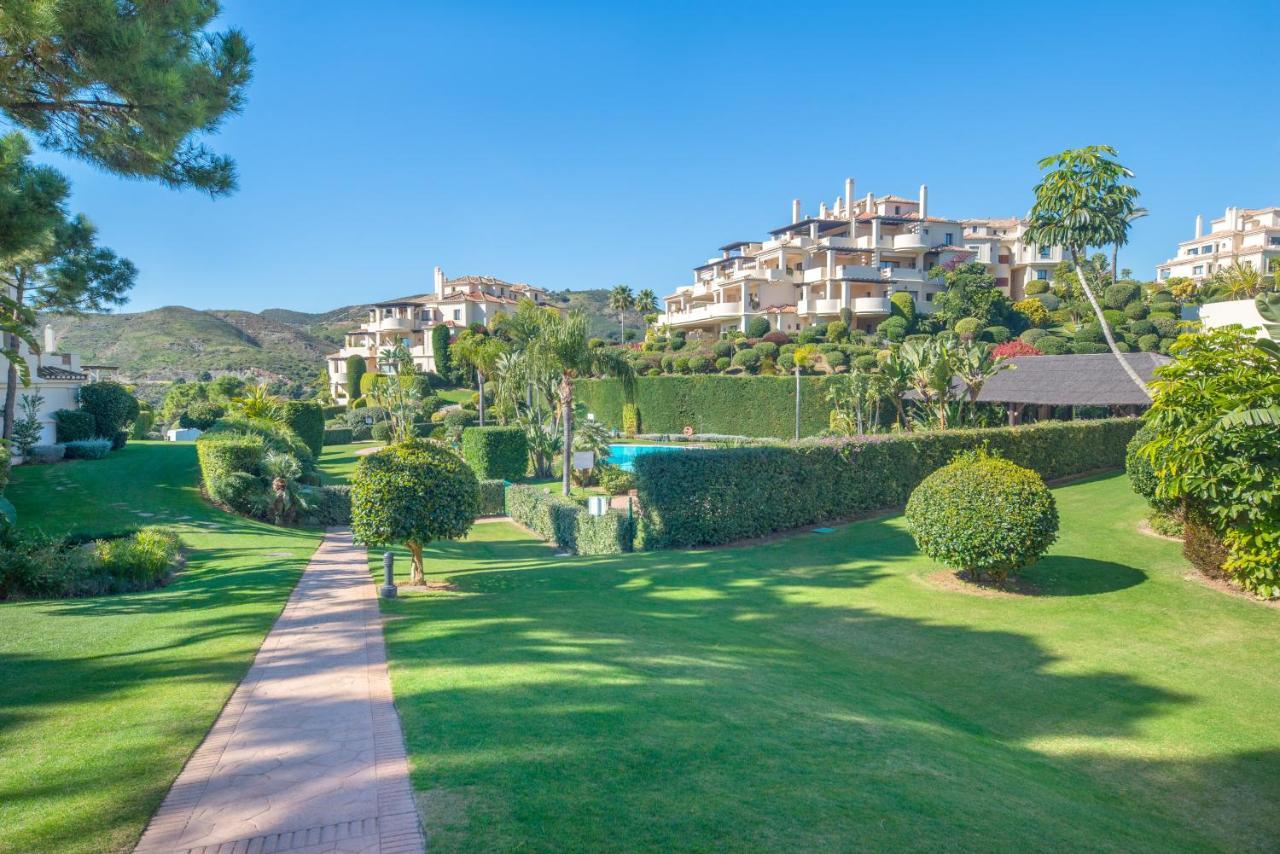 Capanes Del Golf Luxury Apartment 贝纳阿维斯 外观 照片